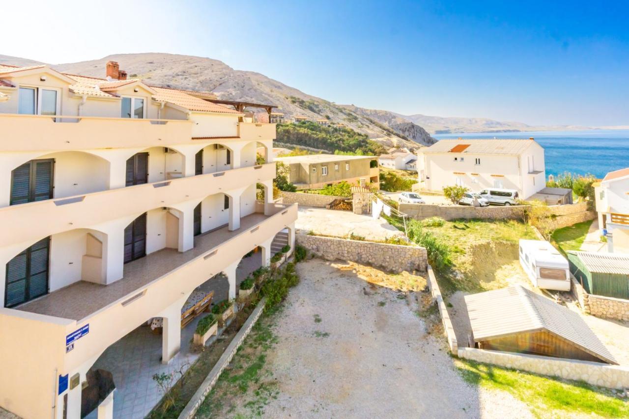 Apartment And Room Bacic Метайна Екстер'єр фото