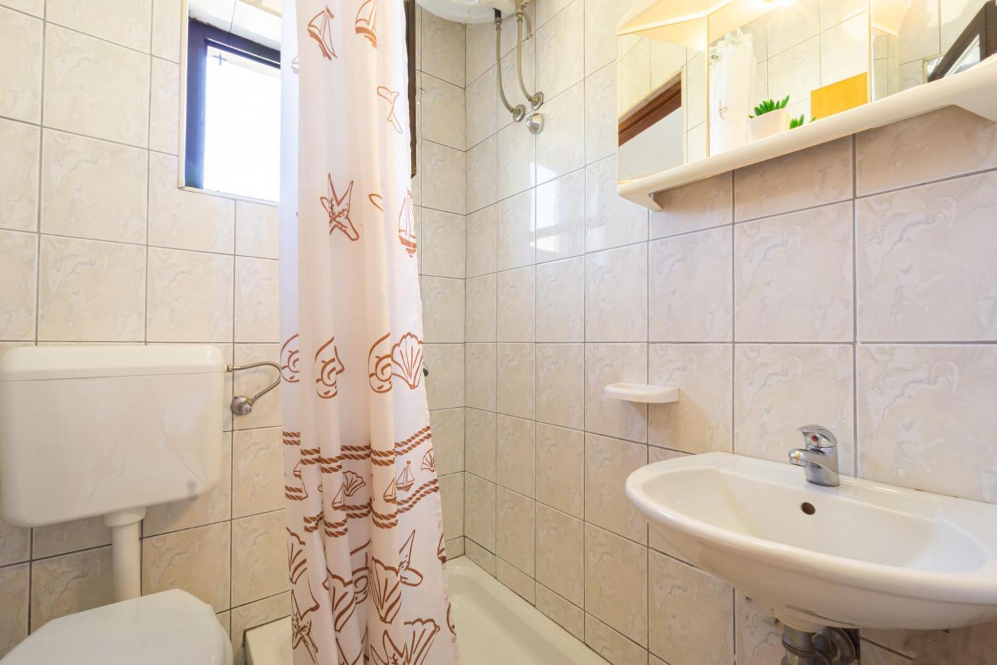 Apartment And Room Bacic Метайна Номер фото